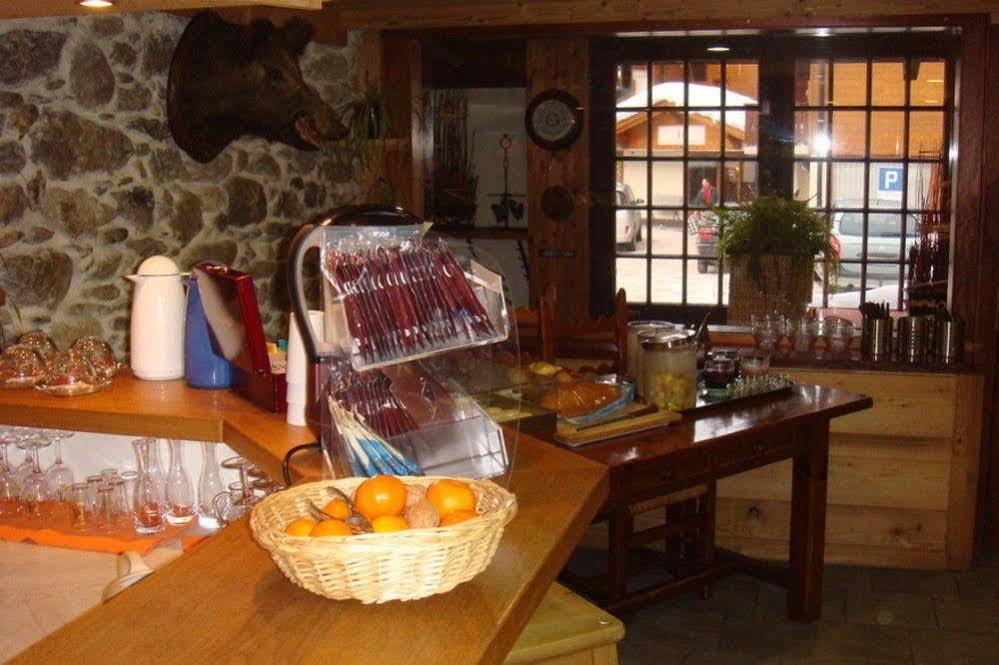 Hotel Restaurant Les Lilas เลส์ ดิอาเบลอเรต์ ภายนอก รูปภาพ